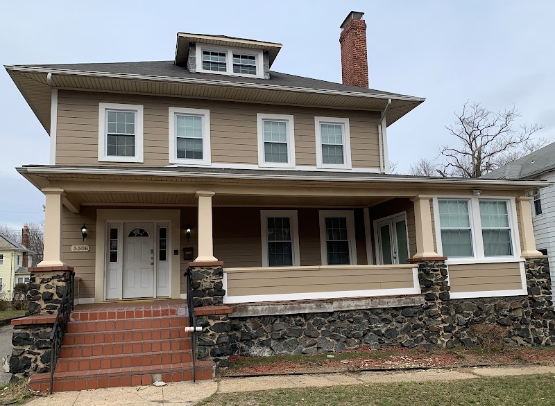 Hasbuna Allahu Islamic Center logo