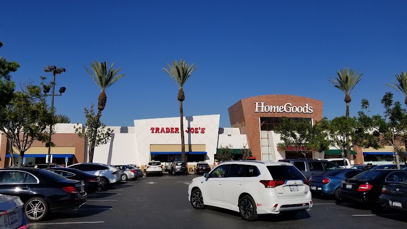 Cerritos Towne Center logo