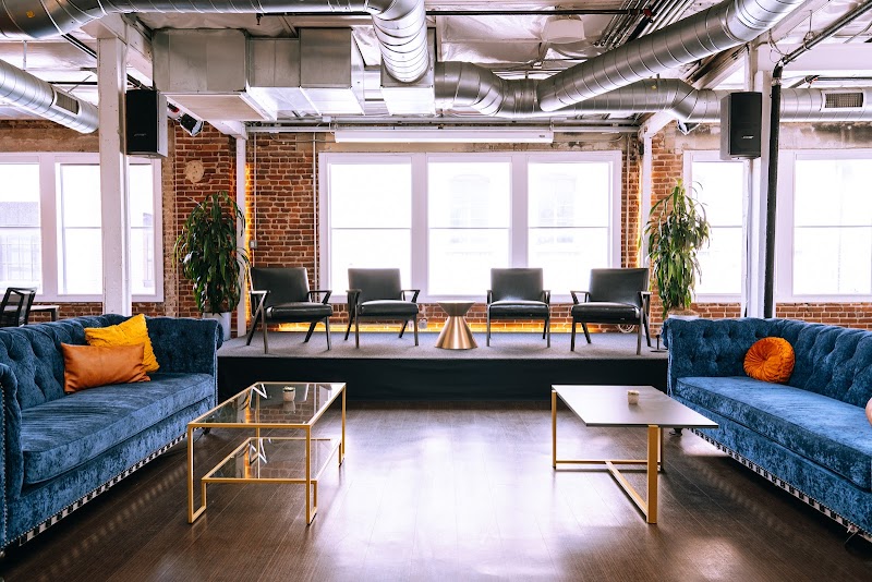 FoundrSpace Coworking logo