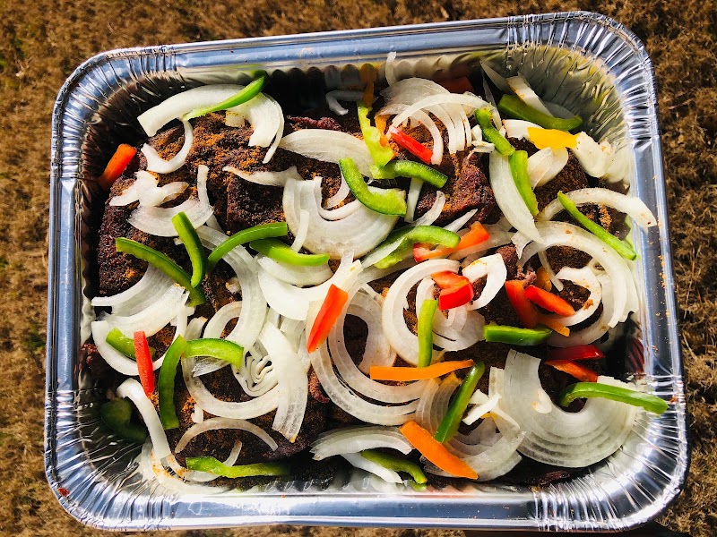 MAKAY SUYA - Pre-Order Halal Meat Also Available (Full Pan, 1/2 pan, and 1/4 pan only) We Deliver & Ship only. Call Before logo