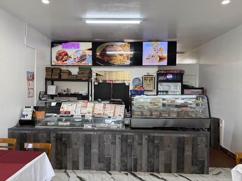 Bombay Curry & Pizzeria logo