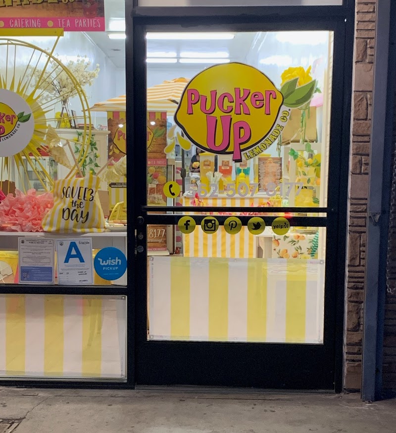Pucker Up Lemonade Company logo
